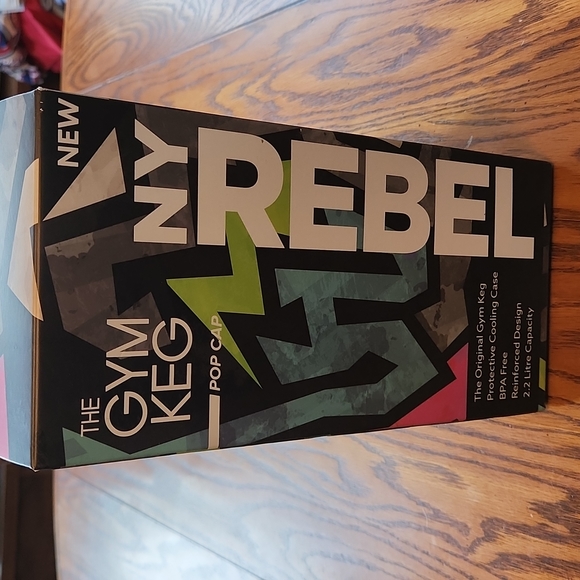 Gym Keg Rebel Water Bottle - Picture 12 of 13